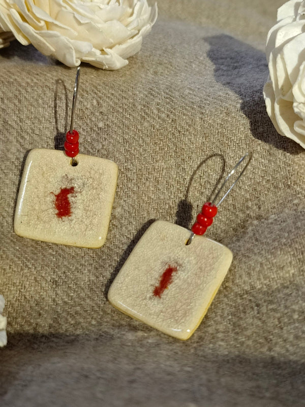 Soz- square (medium)