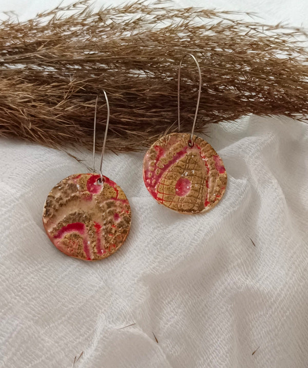 Rozzana - Red textured