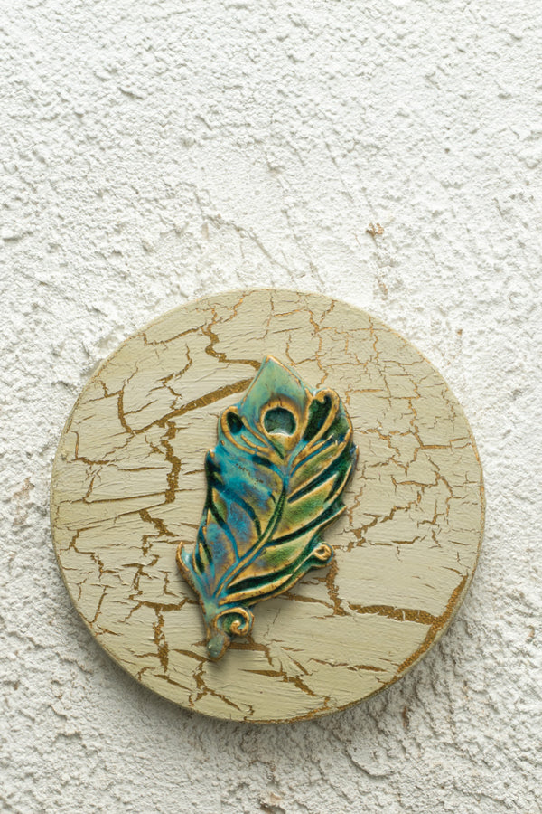 Aqua Crackle Peacock Plume Medallion