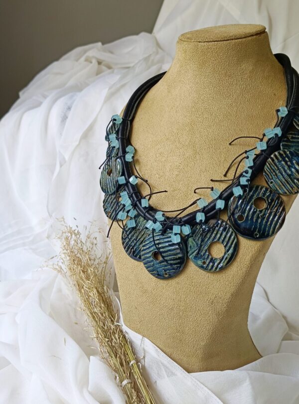 Raina -Midnite blue - Image 4