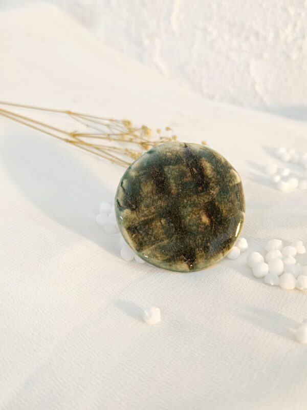 Vasl - textured moss green