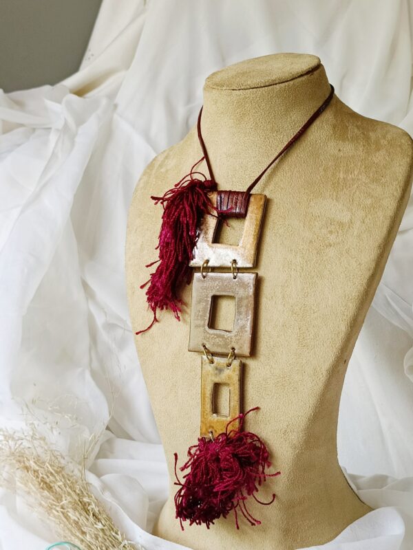 Uns-Golden - Image 2